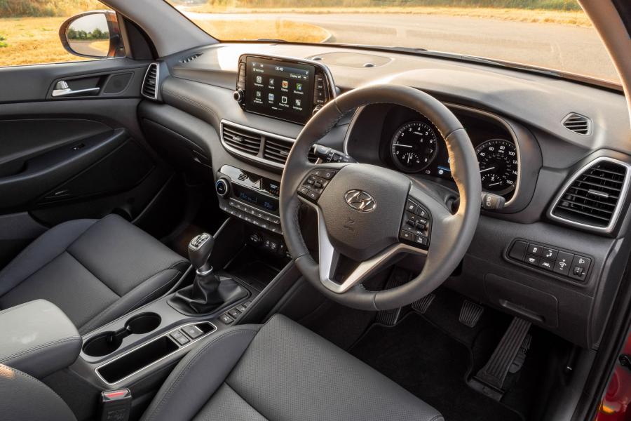 Интерьер Hyundai Tucson (TL) 2018 года  (UK) (фото 37 из 40)